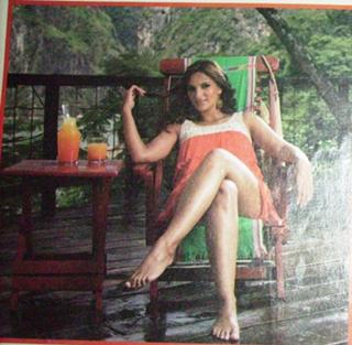 Mariana Seoane feet photo thumbnail