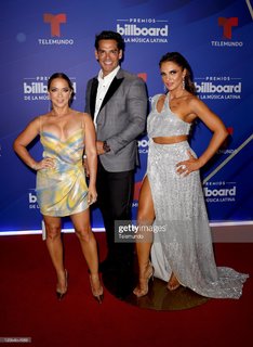 Mariana Seoane feet photo thumbnail