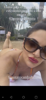 Mariana Seoane feet photo thumbnail