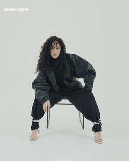 Mariana Treviño feet photo 11