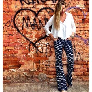 Mariana Weickert feet photo 5