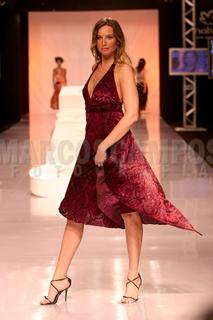 Mariana Weickert feet photo 1