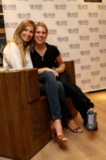 Mariana Weickert feet photo 9