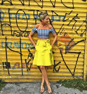 Mariana Weickert feet photo 3