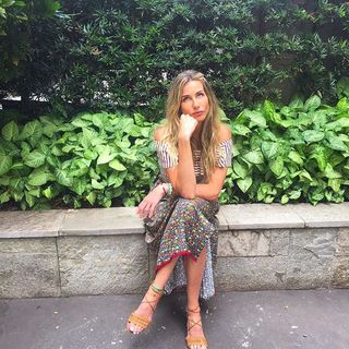 Mariana Weickert feet photo 16