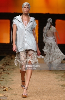 Mariana Weickert feet photo 14