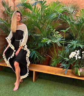 Mariana Weickert feet photo 16