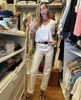 Mariana Weickert feet photo 3