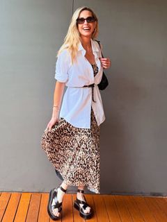 Mariana Weickert feet photo 5