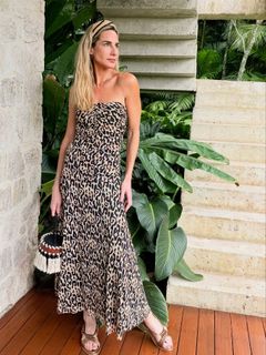 Mariana Weickert feet photo 3