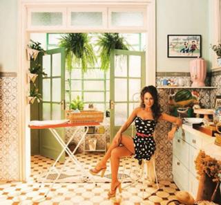 Mariana Ximenes feet photo thumbnail