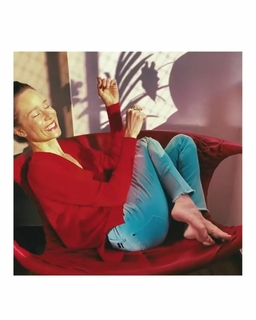 Mariana Ximenes feet photo thumbnail