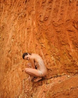 Mariana Ximenes feet photo thumbnail