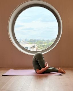 Mariana Ximenes feet photo thumbnail