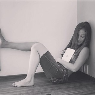 Mariana Ávila feet photo 12
