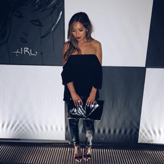 Marianna Hewitt feet photo 9