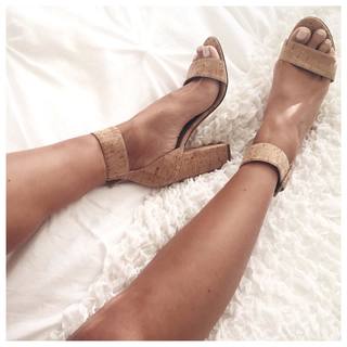 Marianna Hewitt feet photo 10