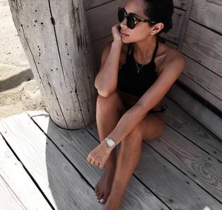 Marianna Hewitt feet photo 9