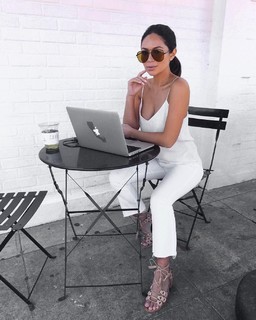 Marianna Hewitt feet photo 16