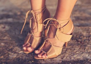 Marianna Hewitt feet photo 17