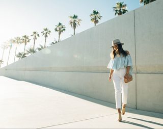 Marianna Hewitt feet photo 1