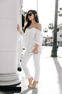 Marianna Hewitt feet photo 1