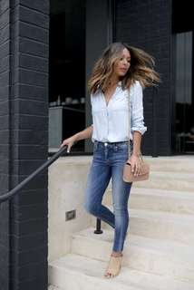 Marianna Hewitt feet photo 11