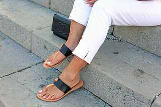 Marianna Hewitt feet photo 15