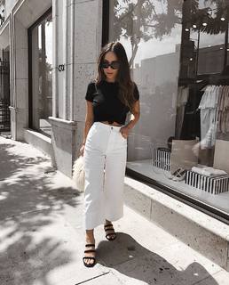 Marianna Hewitt feet photo 5