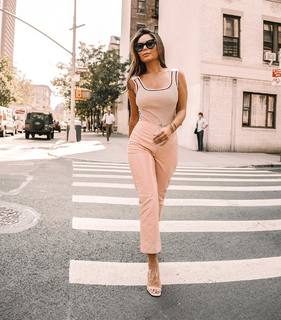 Marianna Hewitt feet photo 7