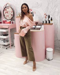 Marianna Hewitt feet photo 14
