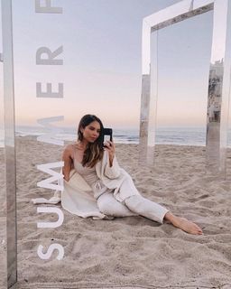 Marianna Hewitt feet photo 1