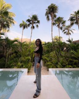 Marianna Hewitt feet photo 6