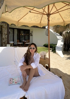 Marianna Hewitt feet photo 1