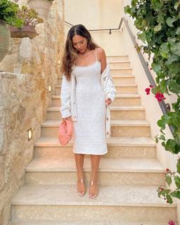 Marianna Hewitt feet photo 17