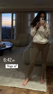 Marianna Hewitt feet photo 18