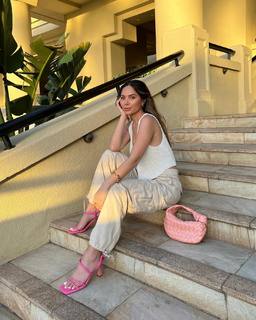 Marianna Hewitt feet photo 12