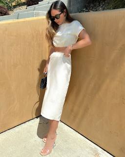 Marianna Hewitt feet photo 6