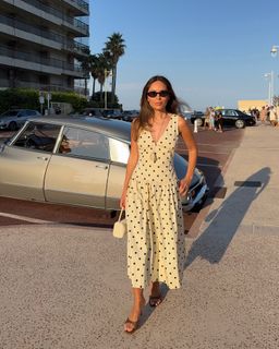 Marianna Hewitt feet photo 17