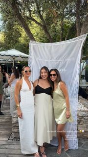 Marianna Hewitt feet photo 8