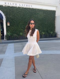 Marianna Hewitt feet photo 3