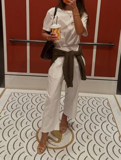 Marianna Hewitt feet photo 12