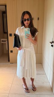 Marianna Hewitt feet photo 4
