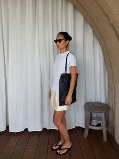Marianna Hewitt feet photo 9