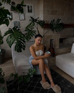 Marianna Kokchyan feet photo 11