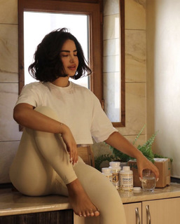 Marianna Kokchyan feet photo 6