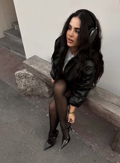 Marianna Kokchyan feet photo 1