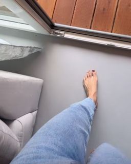 Marianna Schreiber feet photo 14
