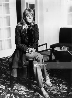 Marianne Faithfull feet photo 17