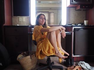 Marianne Rendón feet photo 11